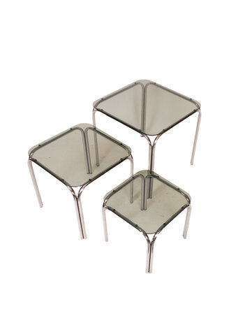 NIEUW Vintage glazen nesting tables