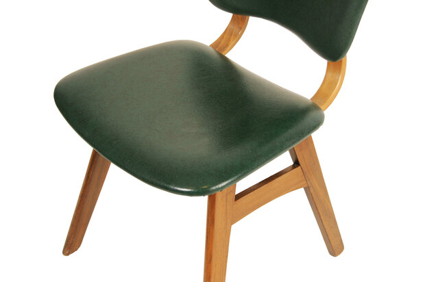 Set van 4 Deens design stoelen met groen skai